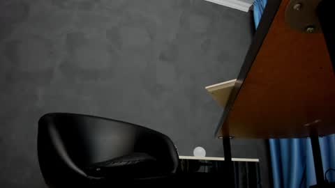 Snapshot of brianhunts chatting on 02-06-25, 06:51 Brian online show from 02-06-25, 06:51