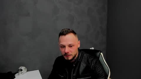 Snapshot of brianhunts chatting on 02-08-25, 05:51 Brian online show from 02-08-25, 05:51