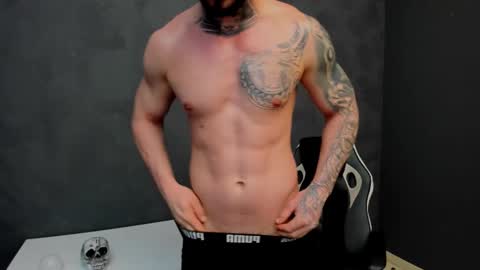 Snapshot of brianhunts chatting on 02-19-25, 06:55 Brian online show from 02-19-25, 06:55