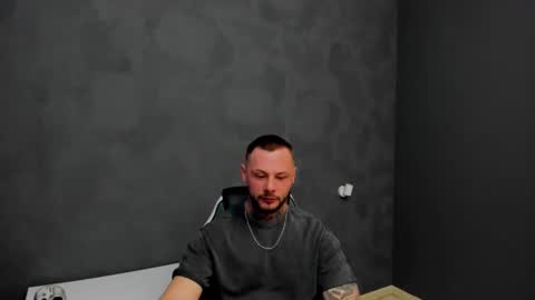 Snapshot of brianhunts chatting on 02-26-25, 07:09 Brian online show from 02-26-25, 07:09