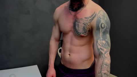 Snapshot of brianhunts chatting on 03-12-25, 10:05 Brian online show from 03-12-25, 10:05