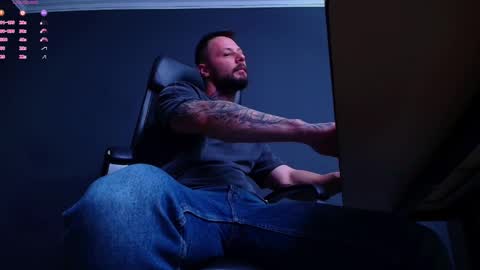 Snapshot of brianhunts chatting on 10-28-25, 05:11 Brian online show from 10-28-25, 05:11