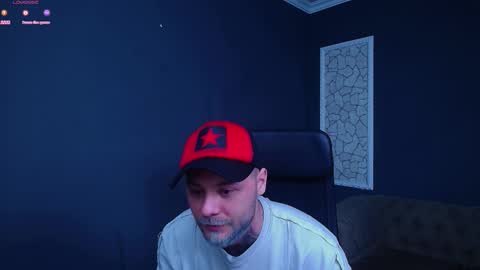 Snapshot of brianhunts chatting on 12-14-25, 06:30 Brian online show from 12-14-25, 06:30