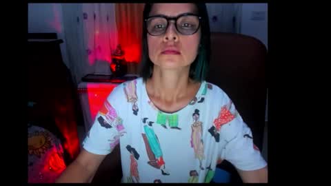 Brianna garnerr online show from 10-13-25, 08:25