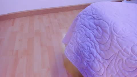 Brianna  online show from 10-09-25, 12:03