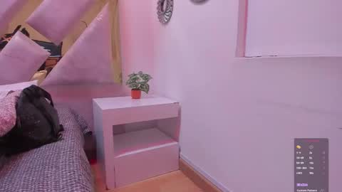 Brianna  online show from 10-23-25, 12:15