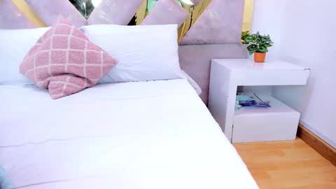 Brianna  online show from 11-28-25, 12:52