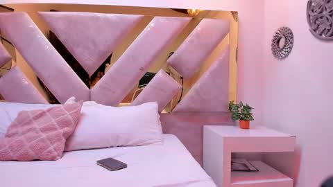 Brianna  online show from 12-03-25, 11:41