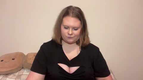 Brianna online show from 11-08-25, 08:07