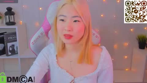 Bridget online show from 11-26-25, 01:39