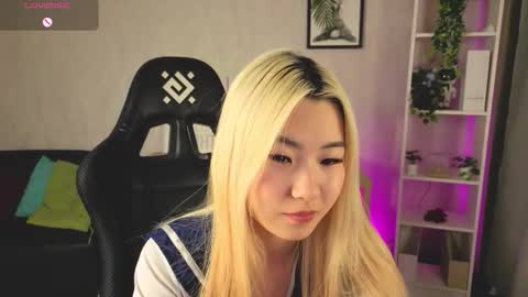 Snapshot of bridgetbottrel chatting on 02-03-26, 12:20 Bridget online show from 02-03-26, 12:20