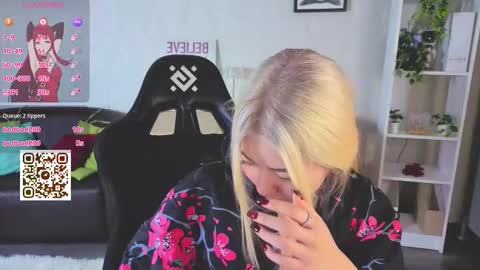 Snapshot of bridgetbottrel chatting on 02-06-26, 12:37 Bridget online show from 02-06-26, 12:37