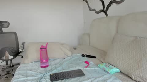    online show from 01-17-25, 06:23