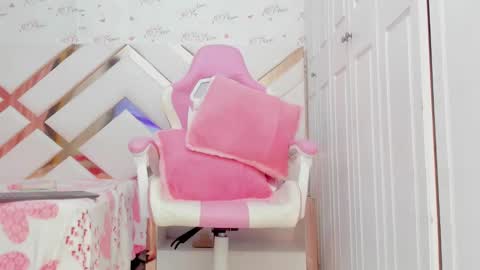 Snapshot of briggittebony chatting on 02-08-25, 09:13 BIRGGITTEBONY online show from 02-08-25, 09:13