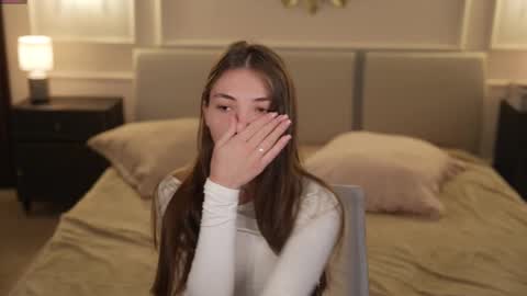 Diamonds Girls online show from 09-13-25, 07:30