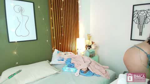  Brigiitte  online show from 10-08-25, 03:59