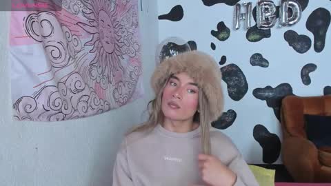 bri online show from 11-24-25, 01:44