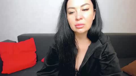 brilliantegirl_ online show from 10-18-25, 09:21