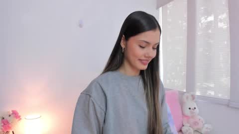 Brisa  online show from 10-21-25, 05:13