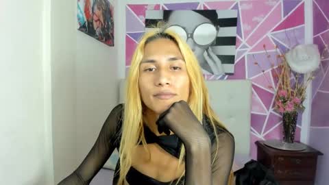 Brisa online show from 02-25-25, 01:41