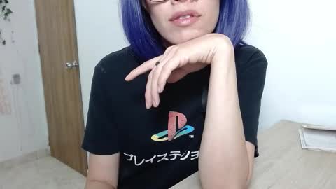 Snapshot of brisama chatting on 11-16-25, 12:27 brisama online show from 11-16-25, 12:27