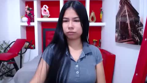 Snapshot of britanyx1 chatting on 10-01-25, 12:33 britanyx1 online show from 10-01-25, 12:33