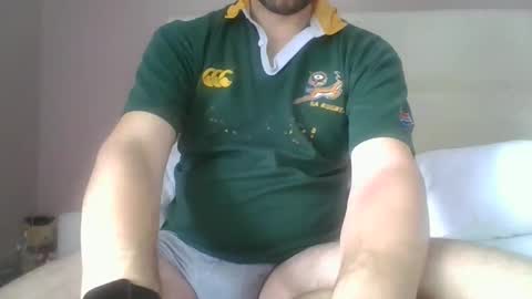 britguy6985 online show from 01-06-25, 02:03