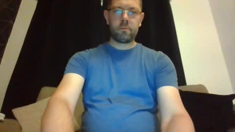 britguy6985 online show from 10-08-25, 07:33