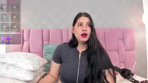 Snapshot of brithanyadams chatting on 11-27-25, 03:41 brithanyadams online show from 11-27-25, 03:41