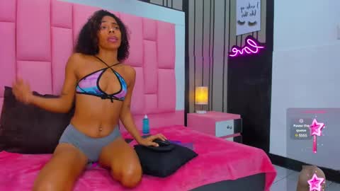 Snapshot of brithanyslim chatting on 01-11-25, 07:05 brithanyslim online show from 01-11-25, 07:05