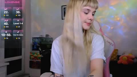 Britney online show from 03-27-26, 07:02