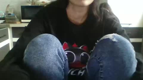 Snapshot of britneyamy chatting on 12-20-24, 01:54 Britney online show from 12-20-24, 01:54