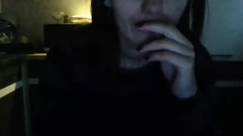 Snapshot of britneyamy chatting on 12-27-24, 02:43 Britney online show from 12-27-24, 02:43