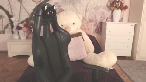 britneybarker online show from 02-12-26, 03:34