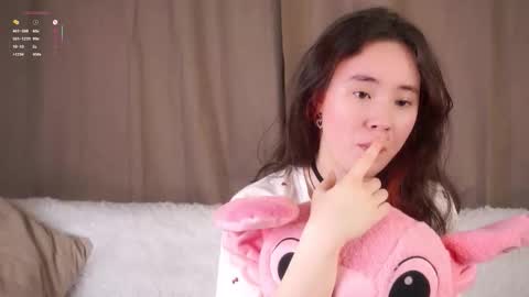 Lina online show from 02-25-26, 11:31