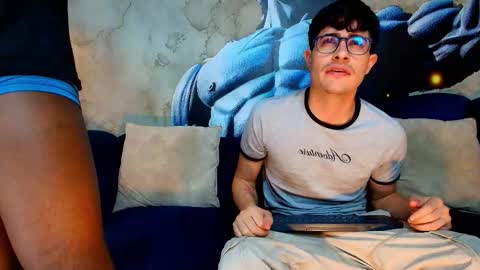 Bro friends online show from 01-17-26, 01:54