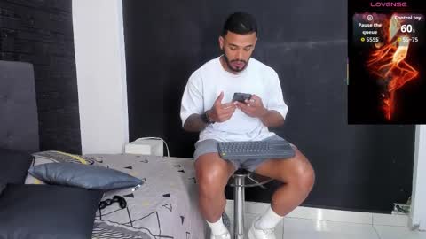 Snapshot of brock_hurn chatting on 09-19-25, 08:42 brock_hurn online show from 09-19-25, 08:42