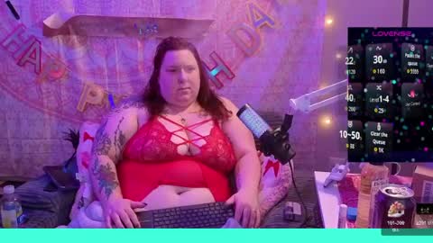 Snapshot of brookenicole3 chatting on 05-24-26, 07:35 Madam Brooke online show from 05-24-26, 07:35