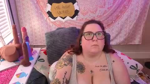 Snapshot of brookenicole3 chatting on 08-06-26, 01:35 Madam Brooke online show from 08-06-26, 01:35