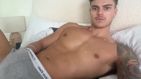 BrooklynTay online show from 03-04-26, 11:44