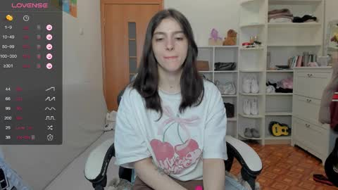 broosnica1 online show from 04-08-26, 07:30