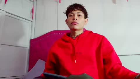 Snapshot of brosscams2025 chatting on 01-08-26, 02:14 brosscams2025 online show from 01-08-26, 02:14