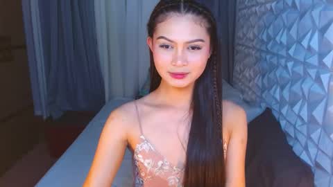 Snapshot of brownsausageroberta chatting on 01-22-25, 03:07 Roberta  GODDESS OF PLEASURE AND SEXUALDESIRE   online show from 01-22-25, 03:07