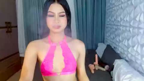 Snapshot of brownsausageroberta chatting on 02-03-25, 10:14 Roberta  GODDESS OF PLEASURE AND SEXUALDESIRE   online show from 02-03-25, 10:14