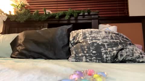 EtherealLilac online show from 02-02-25, 04:15