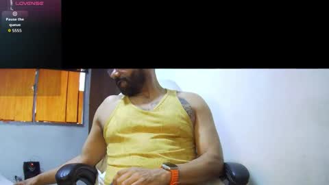 Bruce online show from 11-26-25, 09:38