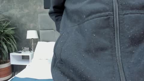 Bruce Hans online show from 10-14-25, 11:44