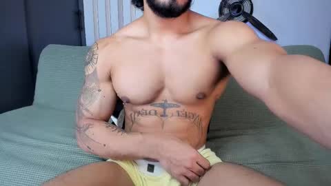 Snapshot of bruce_roldan chatting on 03-09-25, 09:36 bruce roldan online show from 03-09-25, 09:36