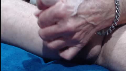 Snapshot of brucebrown2 chatting on 12-22-24, 11:44 Bruce Brown online show from 12-22-24, 11:44