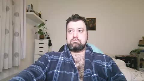 Bruce online show from 11-17-25, 06:35